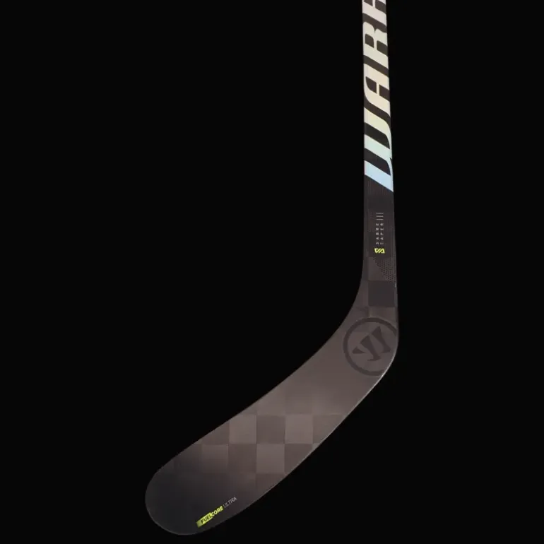 Alpha LX2 Pro Stick - 23/24, hockeyklubba, medel - Intermediateklubbor - Alpha LX2 Pro Stick - 23/24, hockeyklubba, medel