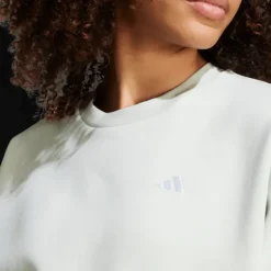 Essentials Small Logo Feel Cozy Sweatshirt, collegetröja, dam - Fritidströjor - Essentials Small Logo Feel Cozy Sweatshirt, collegetröja, dam