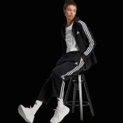 Essentials 3-Stripes Open Hem Fleece Joggers, joggingbyxor, dam - Fritidsbyxor - Essentials 3-Stripes Open Hem Fleece Joggers, joggingbyxor, dam