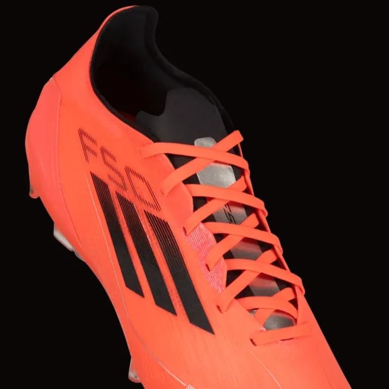 F50 Pro FG Q4 24, fotbollsskor gräs, unisex - Fotbollsskor - F50 Pro FG Q4 24, fotbollsskor gräs, unisex