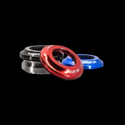 Integrated HIC headset  black with blue and red Top Cap - Tillbehör till sparkcykel - Integrated HIC headset  black with blue and red Top Cap