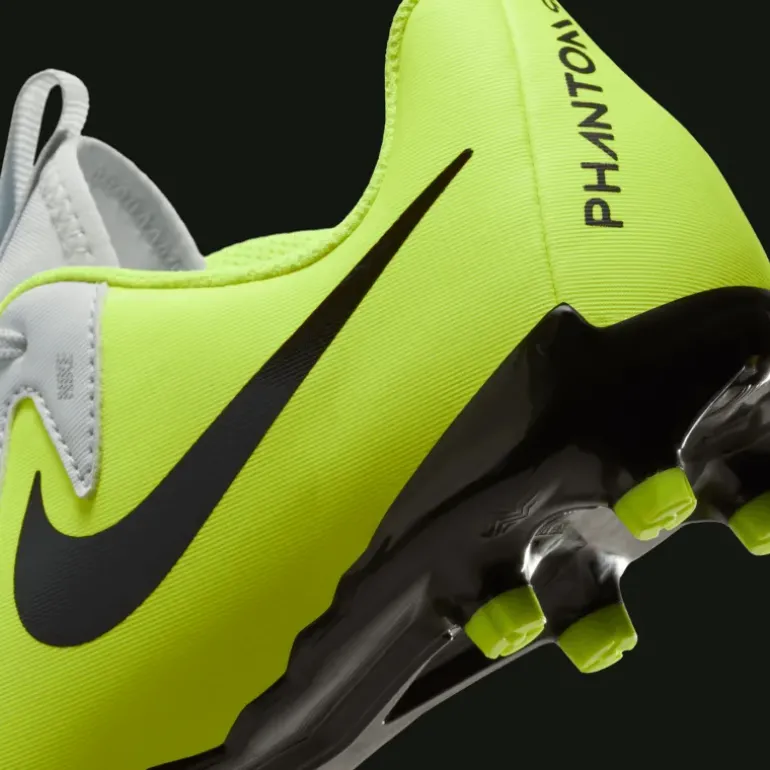 Phantom GX 2 Academy MG Q4 24, fotbollsskor gräs och konstgräs, junior - Fotbollsskor - Phantom GX 2 Academy MG Q4 24, fotbollsskor gräs och konstgräs, junior