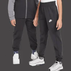 Sportswear Tracksuit, joggingdress, junior - Träningsset - Sportswear Tracksuit, joggingdress, junior