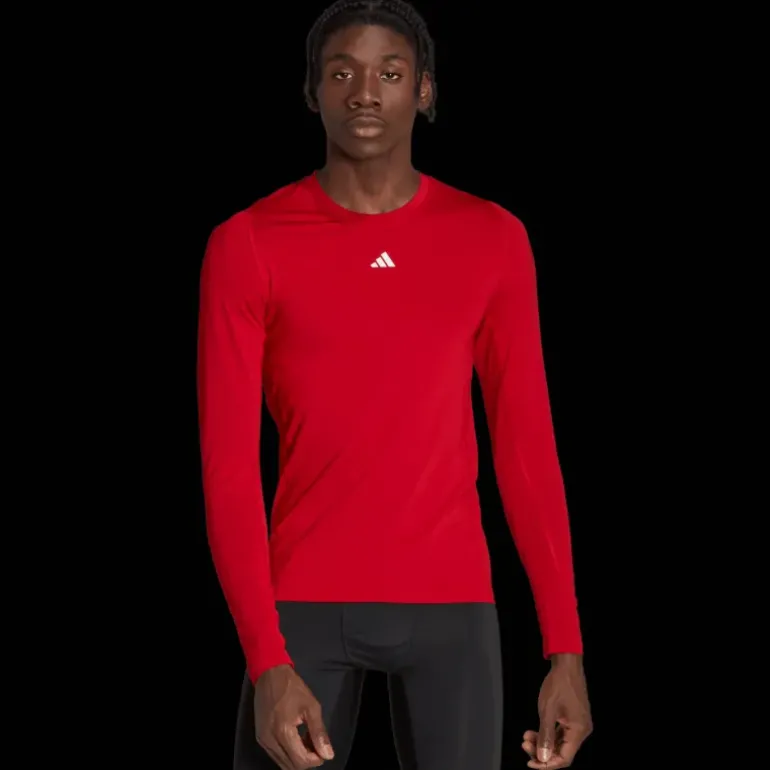 Techfit Long Sleeved Tee, kompressionströja för fotboll, herr - Tröjor - Techfit Long Sleeved Tee, kompressionströja för fotboll, herr