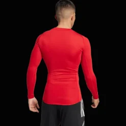 Techfit Long Sleeved Tee, kompressionströja för fotboll, herr - T-Shirts - Techfit Long Sleeved Tee, kompressionströja för fotboll, herr