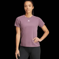 Train Essentials Minimal Branding Crewneck T-Shirt, t-shirt, dam - Tränings-T-Shirt - Train Essentials Minimal Branding Crewneck T-Shirt, t-shirt, dam